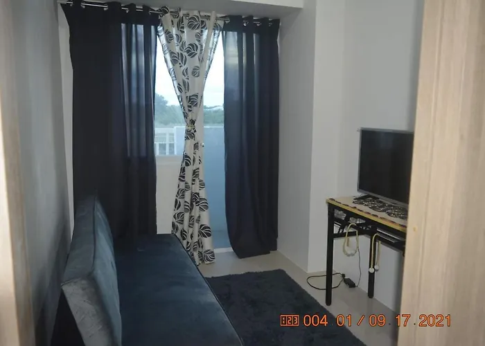 Lovely 2-br W/balcony In Sm-sucat, Paranaque * Manila