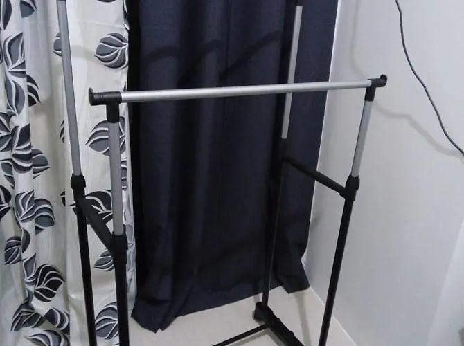 Apartment Lovely 2-br W/balcony In Sm-sucat, Paranaque