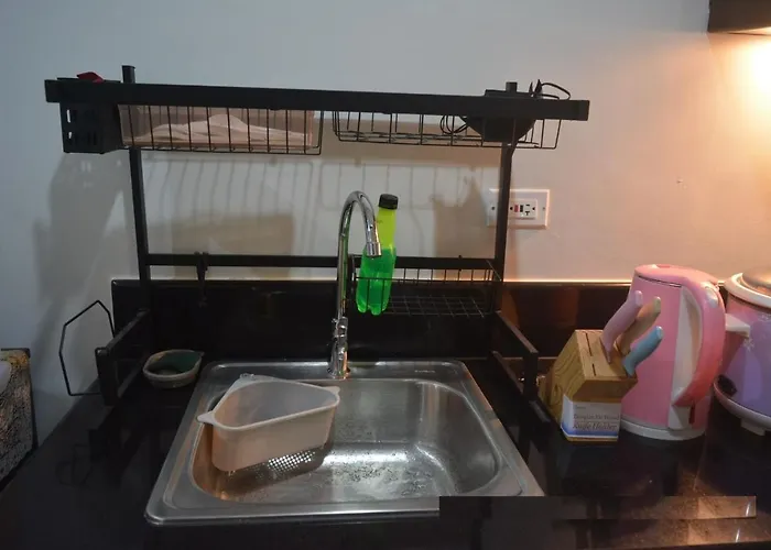 Lovely 2-br W/balcony In Sm-sucat, Paranaque Manila