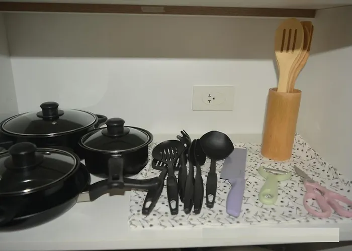 Lovely 2-br W/balcony In Sm-sucat, Paranaque