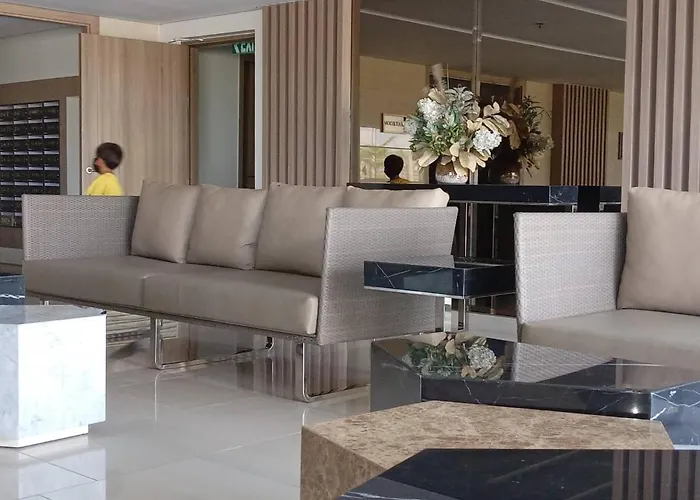 Apartment Lovely 2-br W/balcony In Sm-sucat, Paranaque Manila