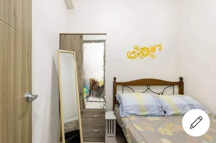 Lovely 2-br W/balcony In Sm-sucat, Paranaque * Manila